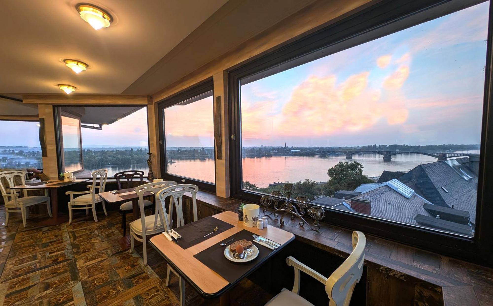 Mainzer Hof Hotel Ngoại thất bức ảnh