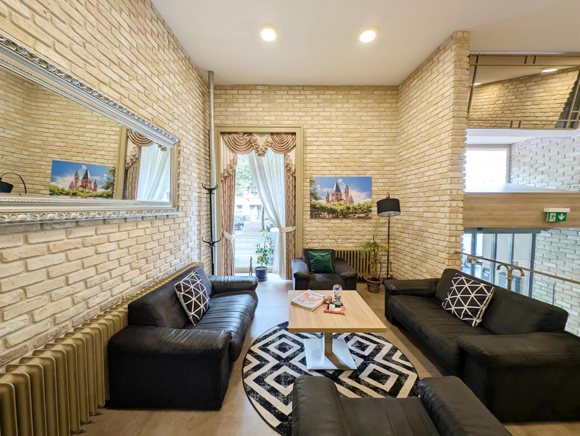 Mainzer Hof Hotel Ngoại thất bức ảnh