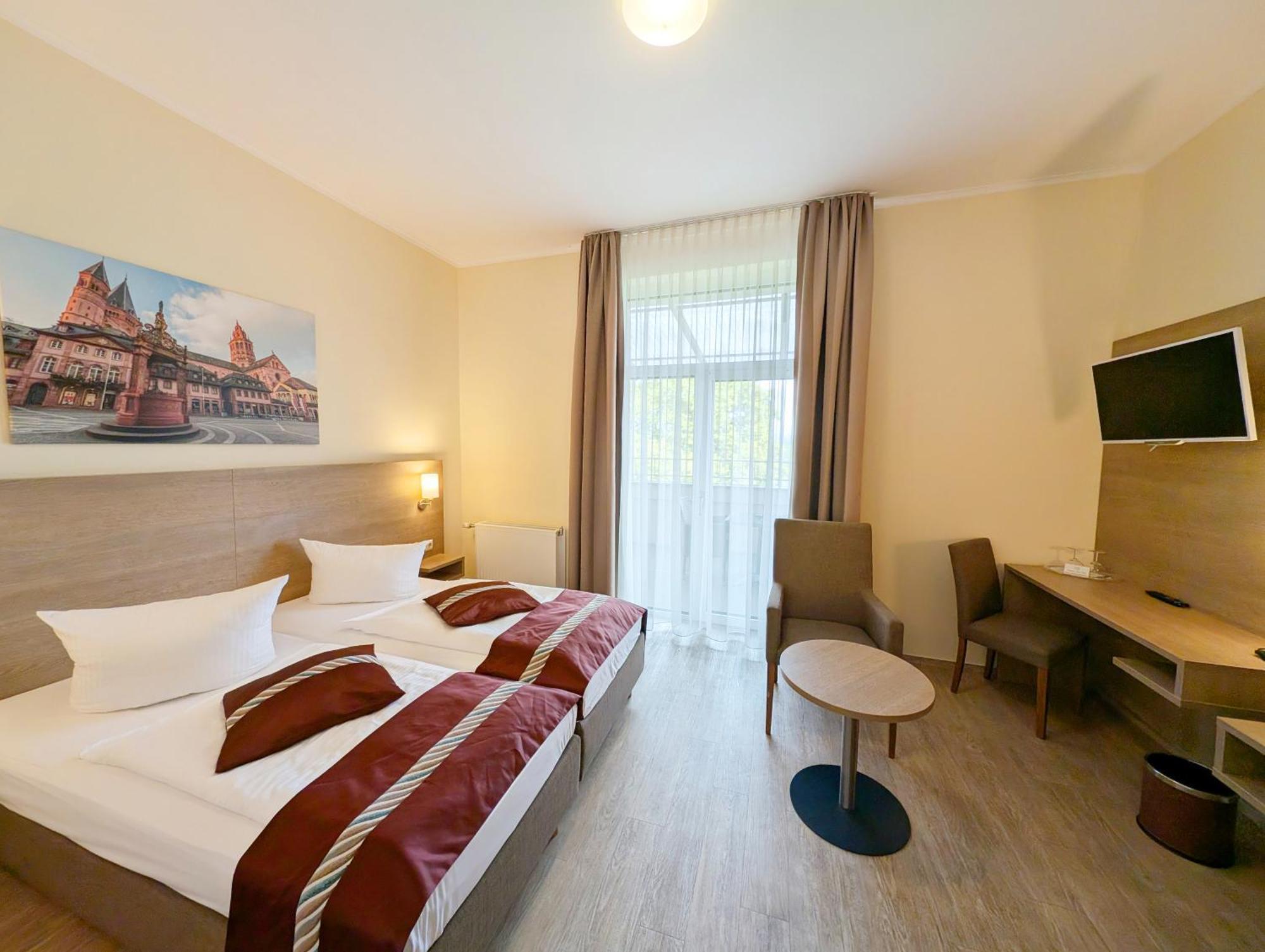 Mainzer Hof Hotel Ngoại thất bức ảnh